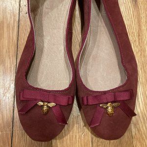 Women's Fossil Leather Flats- Burgundy with Bee Charm (Size 11)